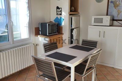 Appartement à louer à ROCHEFORT-DU-GARD  - 2 pièces - 43 m² 