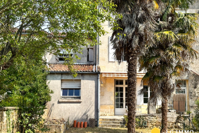 Maison à vendre à GEMOZAC Port-d'Envaux - 6 pièces - 120 m² 