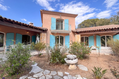 Maison à vendre à LES ISSAMBRES Champ de Mars Ii - 5 pièces - 140 m² 