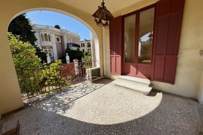 Maison à vendre à NICE Route de Turin - 6 pièces - 160 m² 