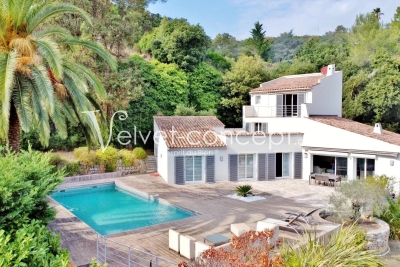 Maison à vendre à BIOT Cassini - 5 pièces - 220 m² 