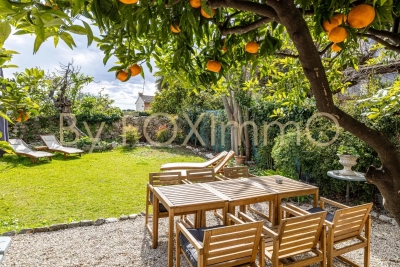 Maison &agrave; vendre &agrave; VENCE  - 9 pi&egrave;ces - 250 m&sup2; 