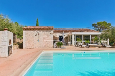 Maison &agrave; vendre &agrave; FLASSANS-SUR-ISSOLE  - 6 pi&egrave;ces - 163 m&sup2; 