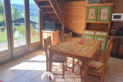 Maison à vendre à ST-GERVAIS-LES-BAINS Champanges - 9 pièces - 106 m² 