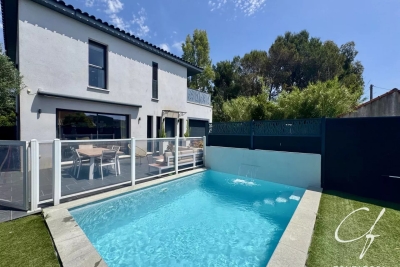 Maison à vendre à Fréjus  - 5 pièces 160 m² 
