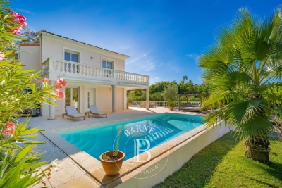 Maison &agrave; vendre terrasse sud la roquette sur siagne 