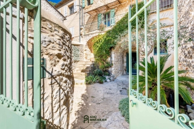 Maison à vendre à UZÈS  - 4 pièces - 151 m² 