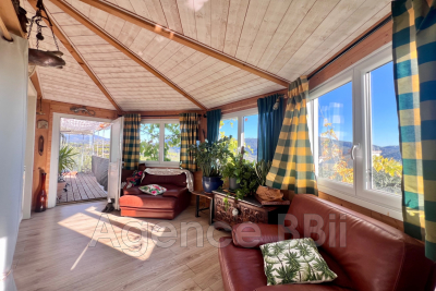 Maison &agrave; vendre &agrave; ST-ANDRÉ-DE-LA-ROCHE  - 7 pi&egrave;ces - 175 m&sup2; 