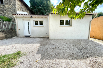 Appartement à louer à LAMBESC Centre Ville Nord - 2 pièces - 38 m² 