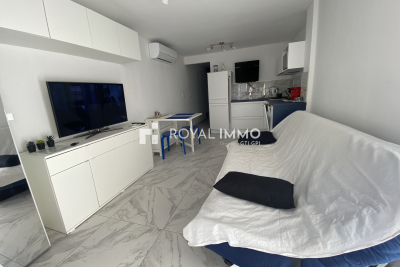 Appartement à louer à SIX-FOURS-LES-PLAGES  - 1 pièces - 23 m² 