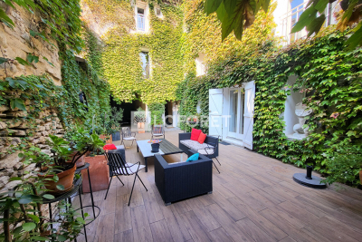 Maison à vendre villa en pierre coeur centre ville