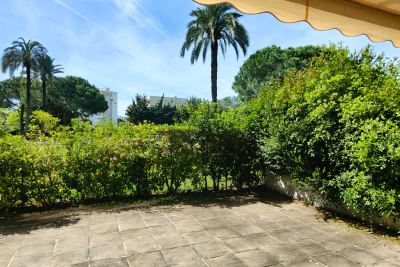 Appartement &agrave; vendre &agrave; ANTIBES Lagare - 2 pi&egrave;ces - 50 m&sup2; 