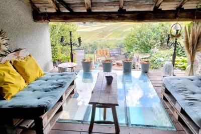 Maison à vendre à VAUX-EN-BEAUJOLAIS Ferrandiere - 8 pièces - 522 m² 