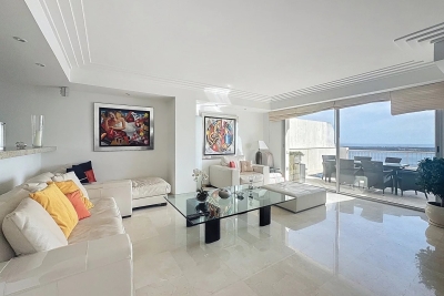 Appartement à louer à CANNES  - 4 pièces - 140 m² 