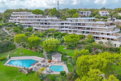 Appartement &agrave; vendre &agrave; VILLENEUVE-LOUBET  - 4 pi&egrave;ces - 92 m&sup2; 