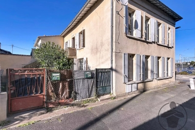 Bien à vendre à COUTRAS  - 8 pièces - 162 m² 