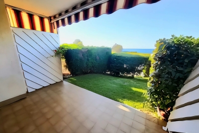 Appartement à vendre à ST-RAPHAËL La Cadière-d'Azur - 2 pièces - 31 m² 