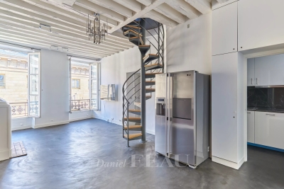 Appartement à vendre à PARIS 8EME Saint-Vincent de Paul 5 - 3 pièces - 77 m² 