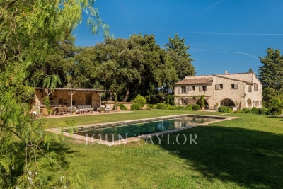 Villa in Mougins for rental from 30 000 € / week, Photo 4