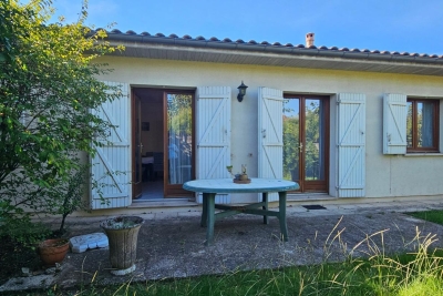 Maison à vendre à VILLENAVE-D'ORNON Arès - 4 pièces - 130 m² 