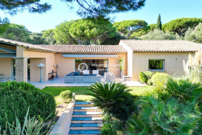 Maison à vendre à RAMATUELLE Zone Est Diffuse - 6 pièces - 320 m² 