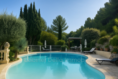 Maison &agrave; vendre &agrave; LE CASTELLET  - 6 pi&egrave;ces - 267 m&sup2; 