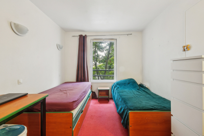 Appartement à vendre à COURBEVOIE Centre Ancien - 17 pièces - 17 m² 