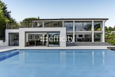 Maison &agrave; vendre &agrave; TOULOUSE Paul Sabatier - 10 pi&egrave;ces - 393 m&sup2; 