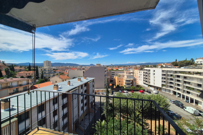 Appartement à louer à ST-RAPHAËL  - 4 pièces - 63 m² 