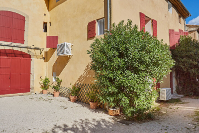 Appartement à vendre à AIX-EN-PROVENCE Pont de l'Arc-La Parade - 3 pièces - 80 m² 