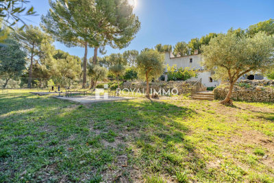 terrain à vendre à SANARY-SUR-MER   - 940 m² 