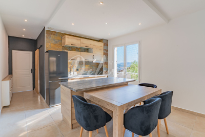 Apartment for sale in ST-RAPHAËL Fayence - 2 rooms - 50 m² 