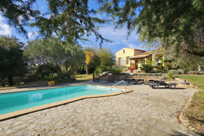 Maison à vendre à ST-GILLES Robiac-Rochessadoule - 6 pièces - 147 m² 