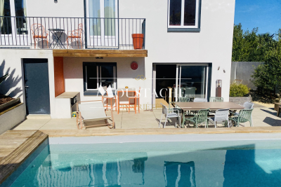 Maison &agrave; vendre &agrave; ROYAN  - 7 pi&egrave;ces - 165 m&sup2; 