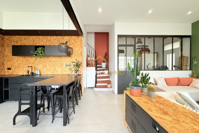 Maison à vendre à ST-CHAMAS Centre Ancien-Cros-Lotins - 4 pièces - 88 m² 