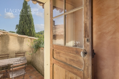 Maison &agrave; vendre maison de village moins 170 000 euros 