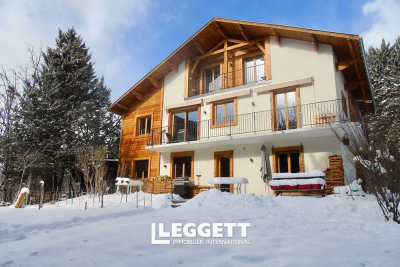 Maison à vendre à BRIANCON  - 9 pièces - 285 m² 