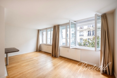 Appartement à vendre à PARIS 16EME Saint-Vincent de Paul 5 - 3 pièces - 77 m² 