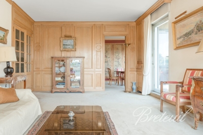 Appartement à vendre à NEUILLY SUR SEINE Metro - 4 pièces - 85 m² 