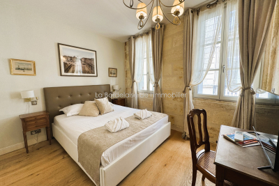 Bien à vendre à BORDEAUX   - 80 m² 