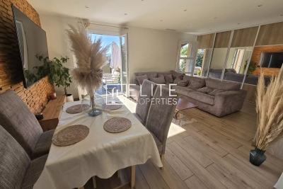 House for sale in GRASSE  - 4 rooms - 80 m² 