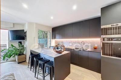 Apartment for sale in CANNES  - 2 rooms - 53 m² 