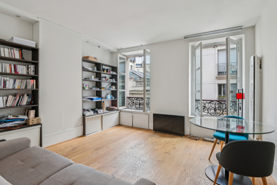 Apartment for sale in PARIS 16EME Necker 16 - 2 rooms - 51 m² 