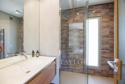 Villa à Vence &agrave; louer à partir de 8 000 € / semaine, Photo 12