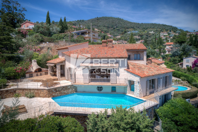 House for sale in MANDELIEU-LA-NAPOULE  - 7 rooms - 307 m² 