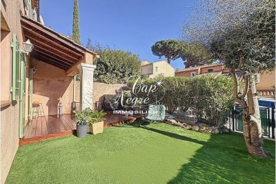 Maison &agrave; vendre &agrave; CAVALAIRE-SUR-MER  - 5 pi&egrave;ces - 90 m&sup2; 