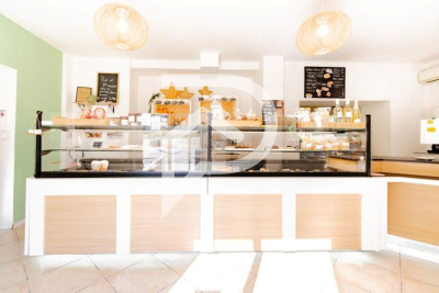 Commerce à vendre à OLLIOULES  - 4 pièces - 140 m² 