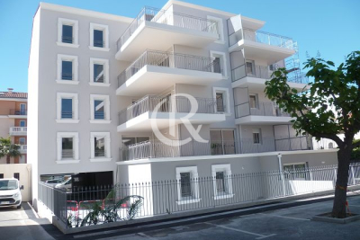 Appartement à louer à HYÈRES Taradeau - 2 pièces - 34 m² 