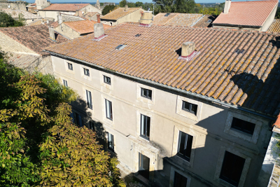 Maison à vendre à REMOULINS Robiac-Rochessadoule - 15 pièces - 500 m² 
