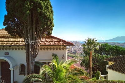 House for sale in CANNES  - 8 rooms - 195 m² 